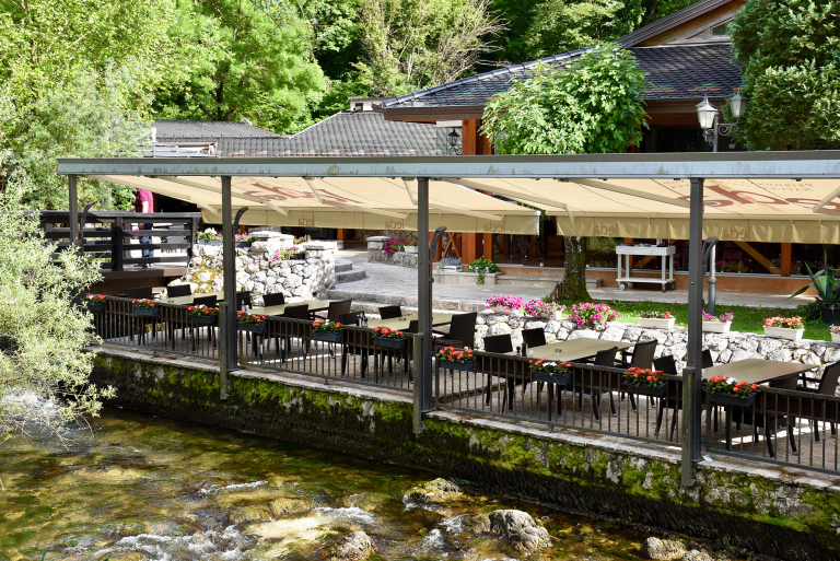Restoran Vrelo Borak
